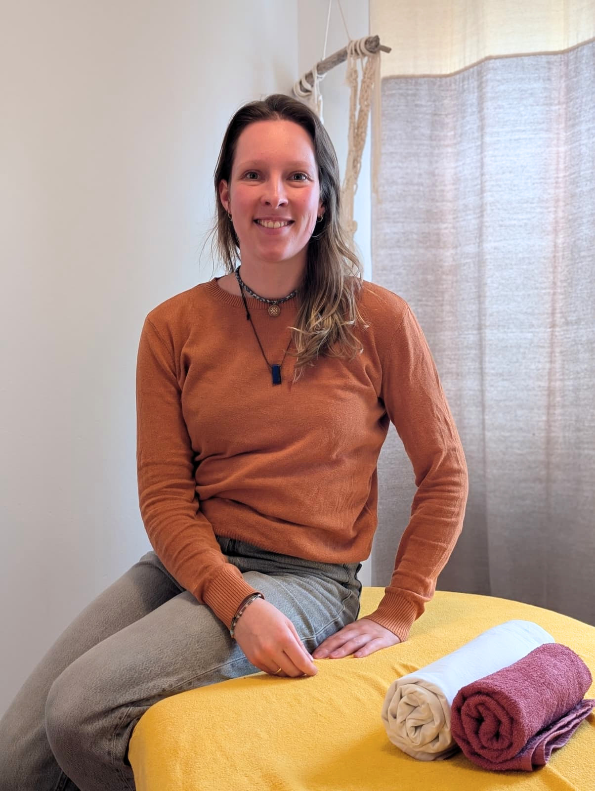 Massagetherapeutin und Heilpraktikerin Carolin Weibel 